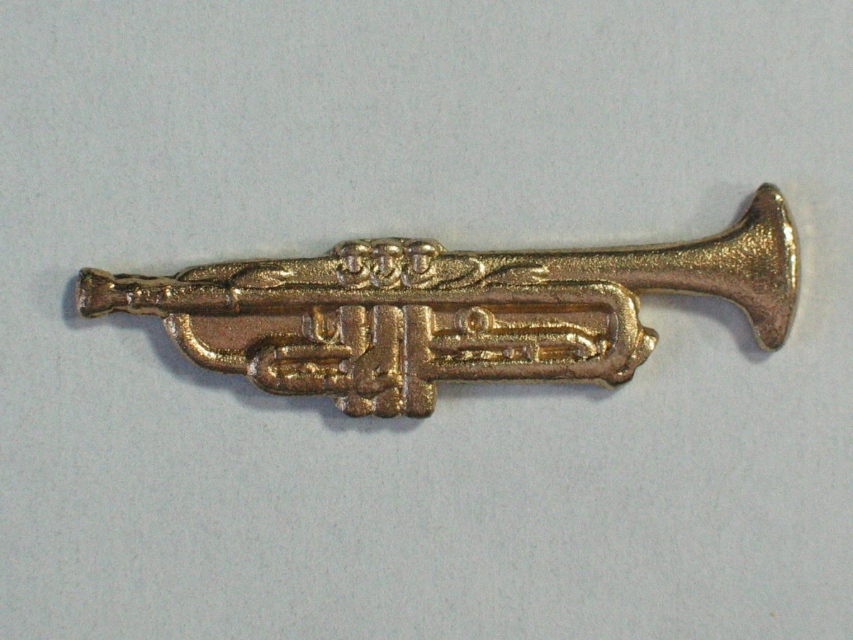 Trumpet Lapel Pin Vintage Trumpet Music Instrument Lapel Hat Tack