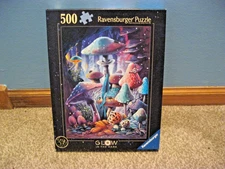 RAVENSBURGER 500 PIECE PUZZLE MOONLIGHT MUSHROOMS 2025 GLOWS IN DARK SHIPS FAST!