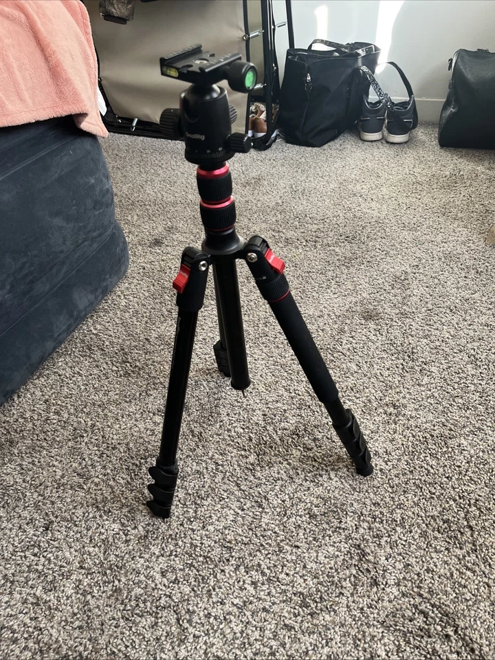 SmallRig CT-10 Camera Tripod, 71" Foldable Aluminum Tripod & Monopod, 360°Ball - Image 2 of 4