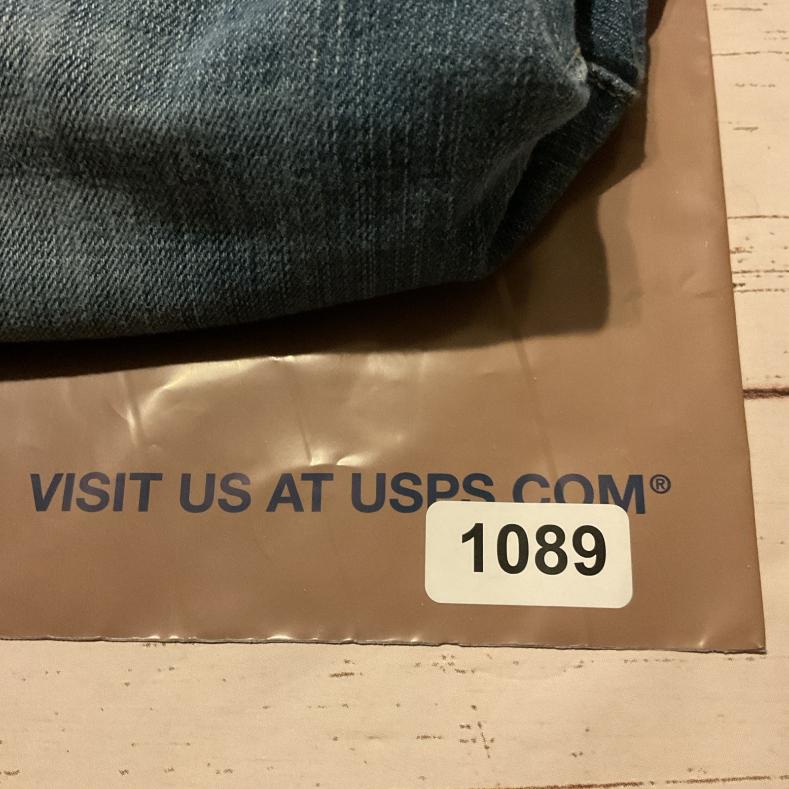 Vintage Tommy Hilfiger Denim Shorts Size 14 Light Wash Mid Rise Grunge Y2K 90s thumbnail 12