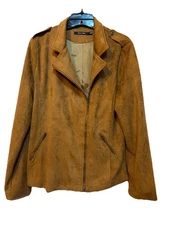 Doe & Rae Women's Zip Up Faux Suede Jacket Size Large Nutmeg Color EUC