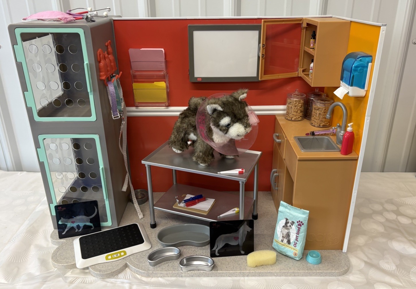 18" Our Generation Healthy Paws Vet Clinic w/ Accessories Fits American Girl