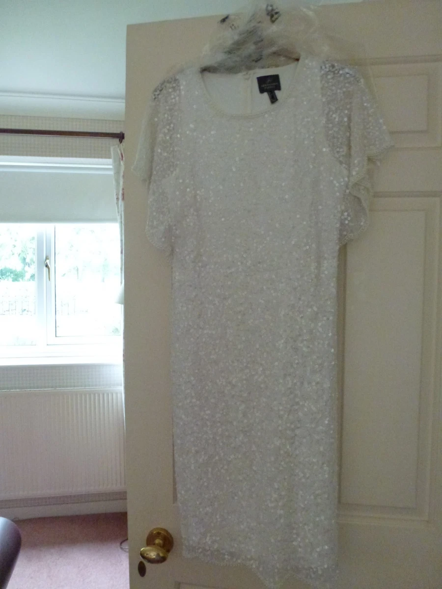 ADRIANNA PAPELL HERMOSO VESTIDO MANGA ACAMPANADA (CINTURÓN NO INCLUIDO) TALLA 12 UK