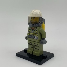 Lego Town City Mini Figure Volcano Explorer Male (2016) 60122 60125 CTY0686