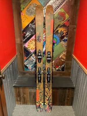K2 Skis- 2025 Reckoner 110 W/ Salomon Strive 13 Bindings- 184cm- BRAND NEW DEMO