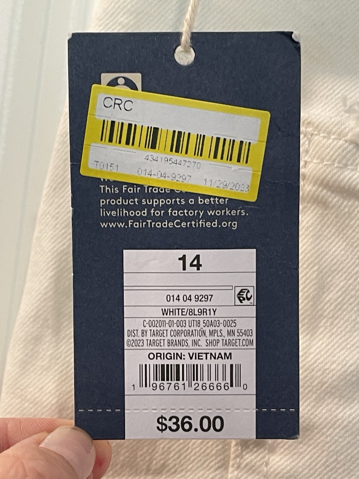 NWT Universal Thread Women's Straight Distressed … - image 6