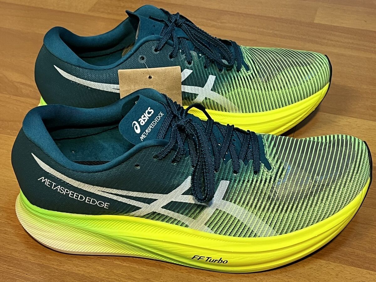 Asics Metaspeed Edge+ (Plus) Velvet Pine/ Safety Yellow Asics Metaspeed Edge+ (Plus) Velvet Pine/ Safety Yellow