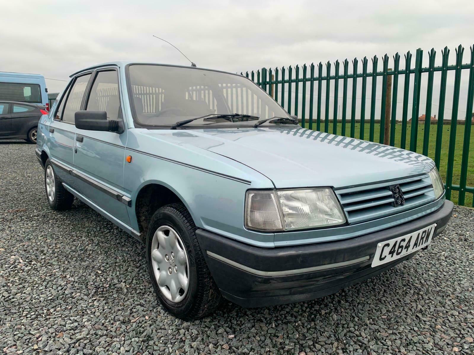 Image 01 - 1986-PEUGEOT-309-1-6-GR-5-DOOR-MANUAL-78k-VERY-CLEAN-CLASSIC