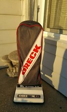 Oreck  Upright Vacuum XL9000W w/ New Belt  Manual  Working