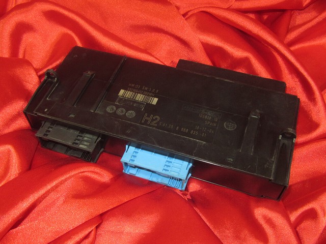 Bmw junction box