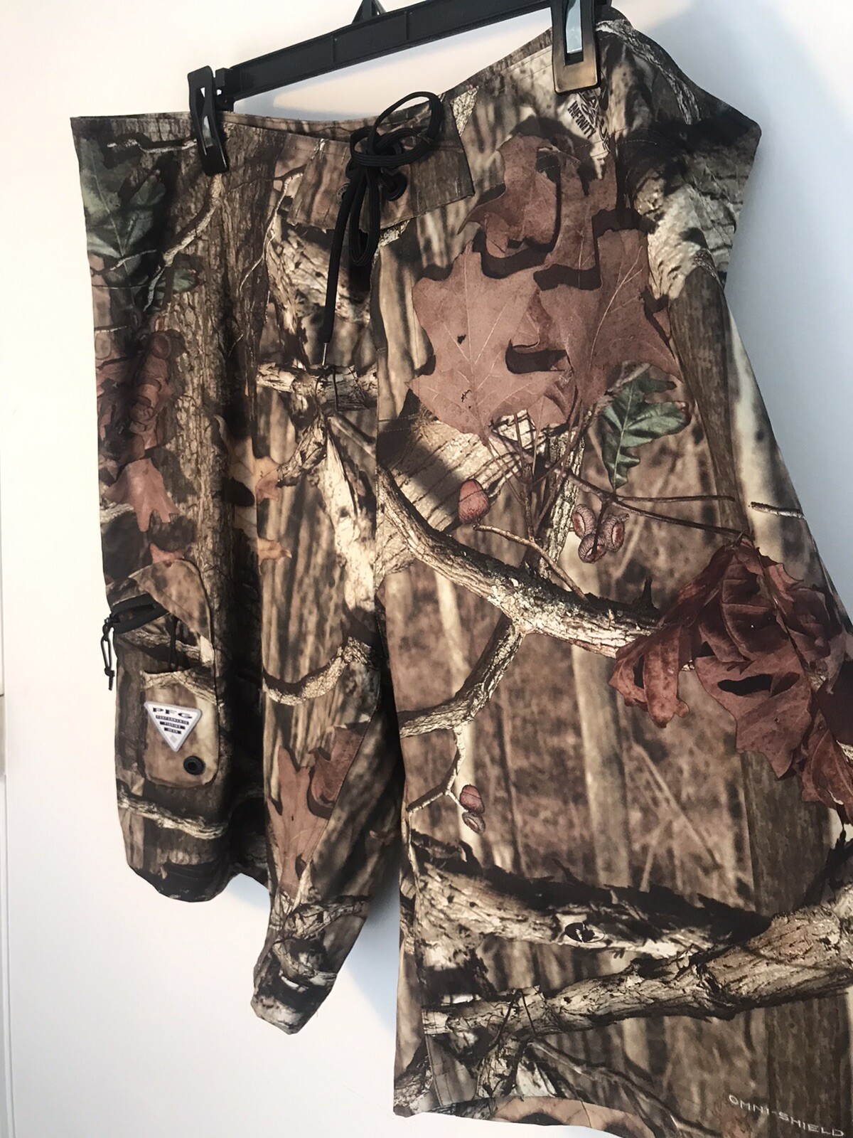 Columbia PFG OmniShield Men's Camouflage BOARD SHORT… Gem