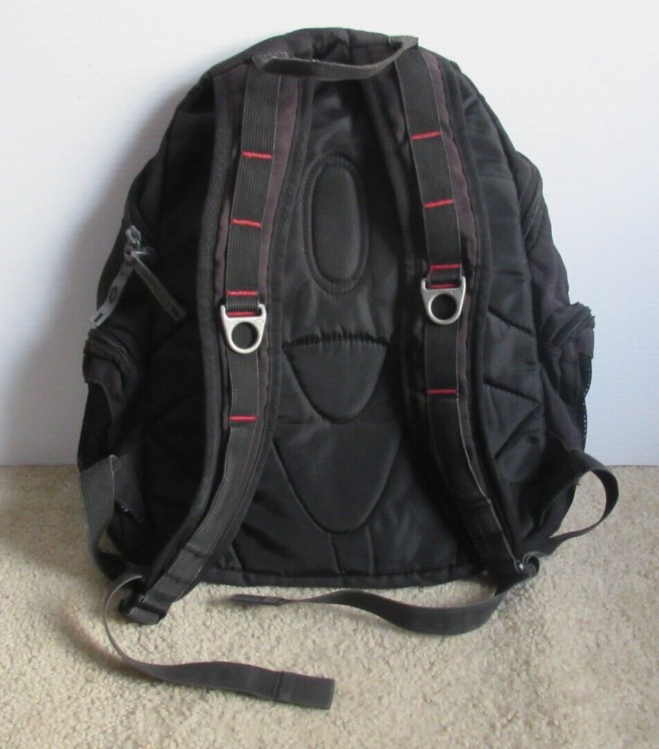 Oakley Tactical Field Gear No. 20-S1242-0 Backpack | eBay