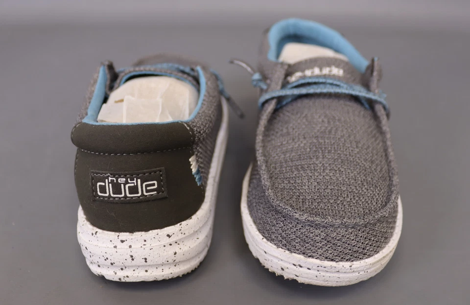 Patinador Hey Dude Wally Sox (niño pequeño/niño pequeño/niño grande) Sox piel de tiburón gris -Y2-L3 Foto 2 de 4