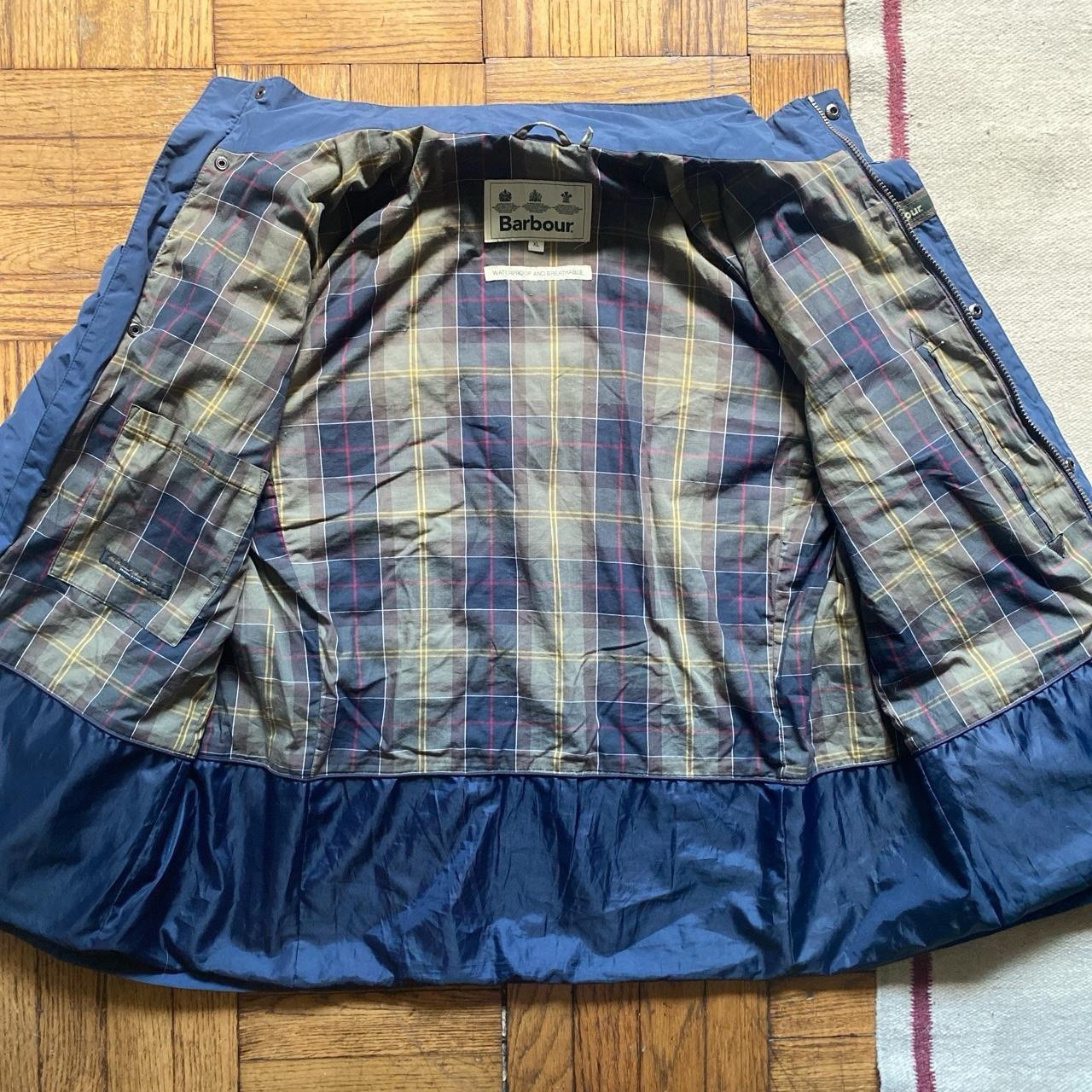 Barbour utility jacket size extra large - image 2