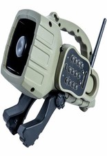 Primos Hunting Dogg Catcher 2 Electronic Predator Call with 100 Yard Remote a...