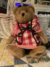 Boyd  s Bears Nellie T. Bearypatch 919814. Paw Collection. 1988-2001. VTG. Tags