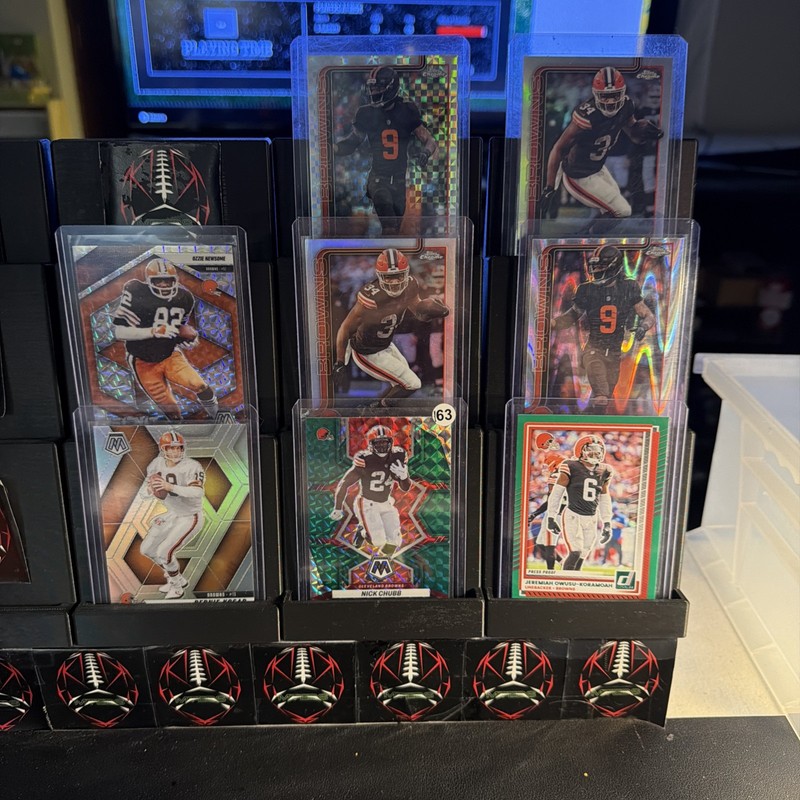 Cleveland Browns (Ford, Kosar,Newsome, Delpit) & More (8)
