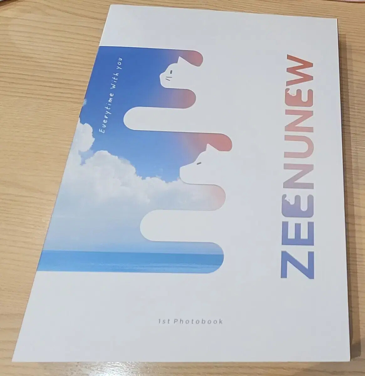 Thailand's ZEENUNEW (ZEENUNEW) first photobook | eBay Thailand's ZEENUNEW (ZEENUNEW) first photobook | eBay
