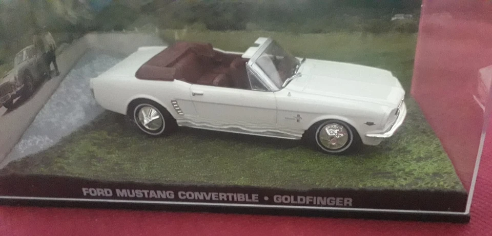 Modellino 1:43 Auto 007 Ford Mustang Convertible Goldfinger, nuovo con fascicolo - Immagine 3 di 4