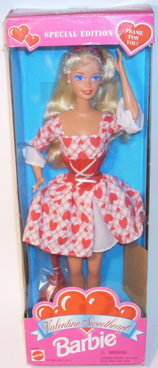 バービー　Valentine Sweetheart Barbie 1995年レア Barbie VALENTINE SWEETHEART BARBIE Doll Opened but Never Removed