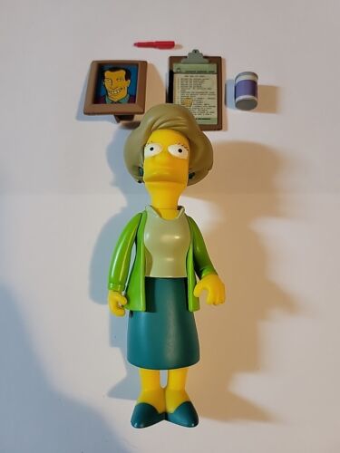 Edna Krabappel The Simpsons WOS World Of Springfield Figure Complete Playmates - Picture 1 of 10