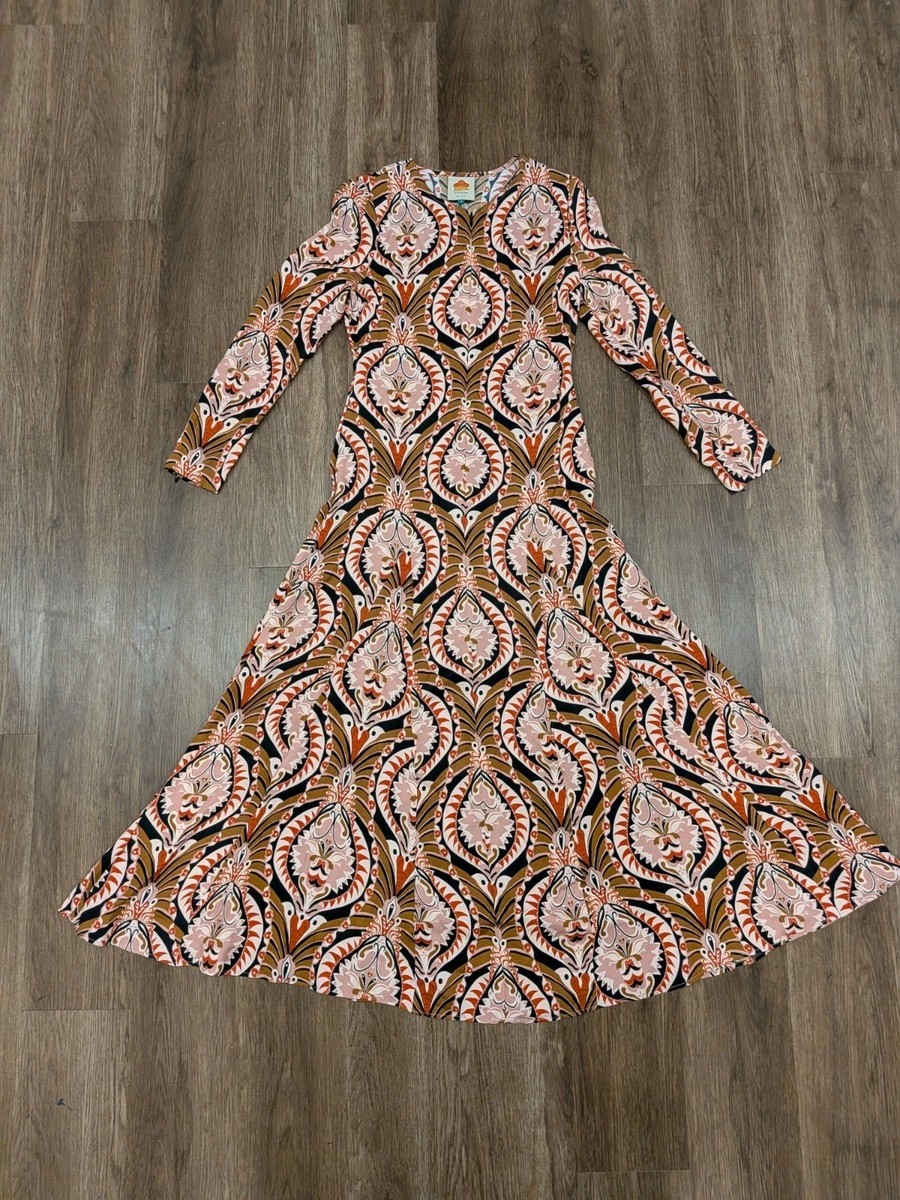 brown pineapple jewelry midi dress Pinch: I Knew You Well Camel Brown Floral Midi Dress – Shop the Mint