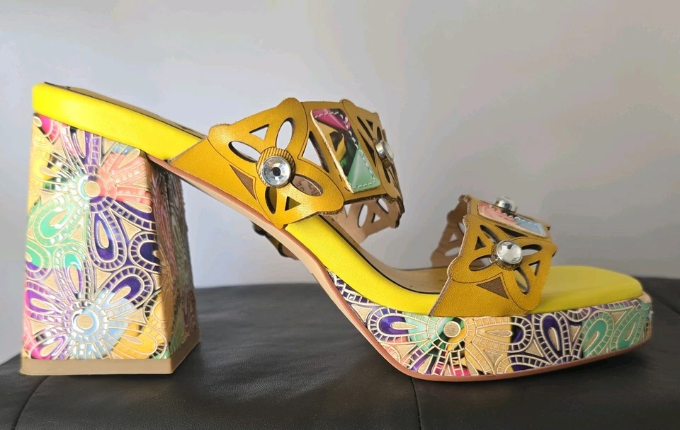 Sandália L'Artiste Spring Step Ellah tamanho 8.5/39 - Imagem 2 de 4