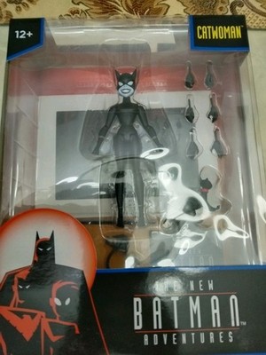 MCFARLANE TOYS - CATWOMAN -NEW BATMAN ADVENTURES 6  FIGURE ANIMATED SERIES