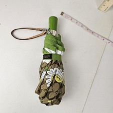 Rarely Used Coach Signature C Green Flower Daisy Motif Umbrella F61656