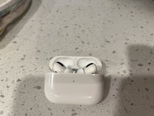 AirPod Pro 1st gen. Right earpiece has static 