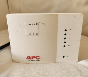 APC Line-R 1250 4 Outlet Power Conditioner