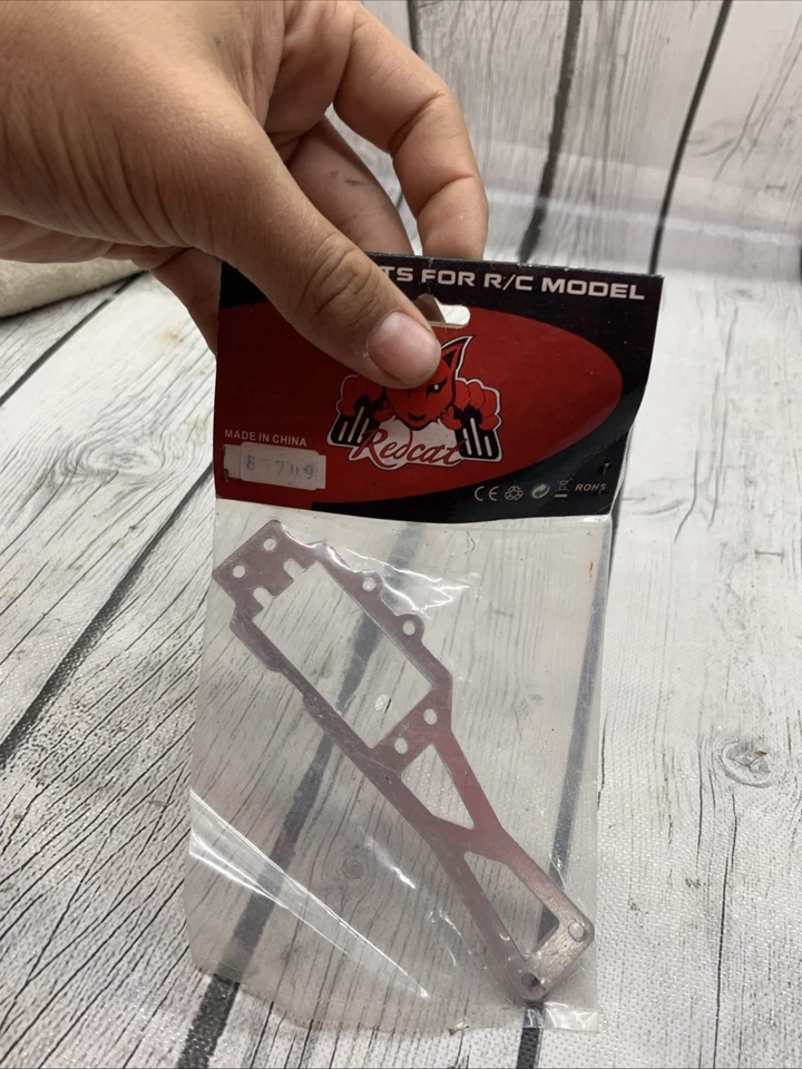 Redcat Racing Aluminum Chassis Brace - Image 4 of 4