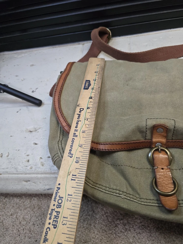 LUCKY BRAND Jeans Lona Cuero Borde Grande Mensajero Cartera Bolso Verde Ejército Foto 4 de 4