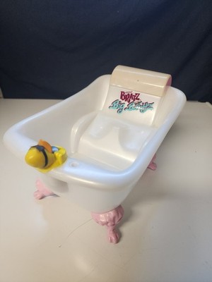 Vintage Bratz Big Babyz Bubble Blitz Bathtub