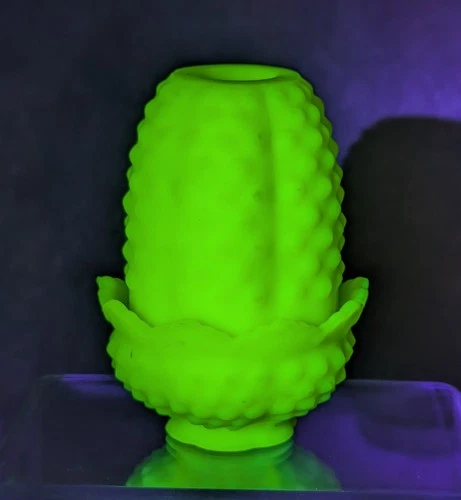 Vintage MCM Fenton Glass Uranium Lime Satin Hobnail 5" Fairy Lamp Light GLOWS