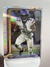 2025 Topps Chrome NFL  #201 Aaron Jones Pulsar Refractor
