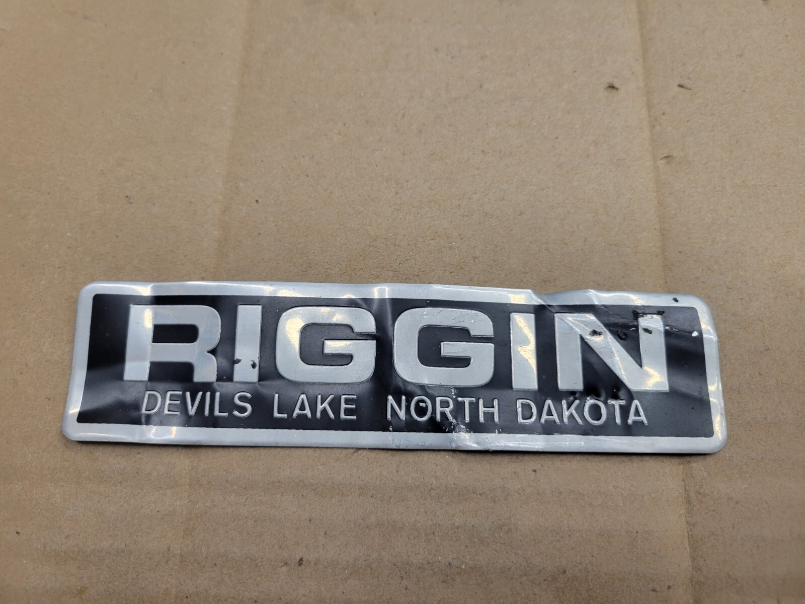 Riggin Oldsmobile Jeep Devils Lake ND Metal Car Dealership Dealer