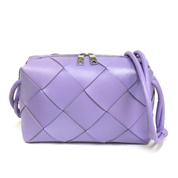 Bottega Veneta Small Cassette Maxi Intrecciato Shoulder Bag 709417 596347