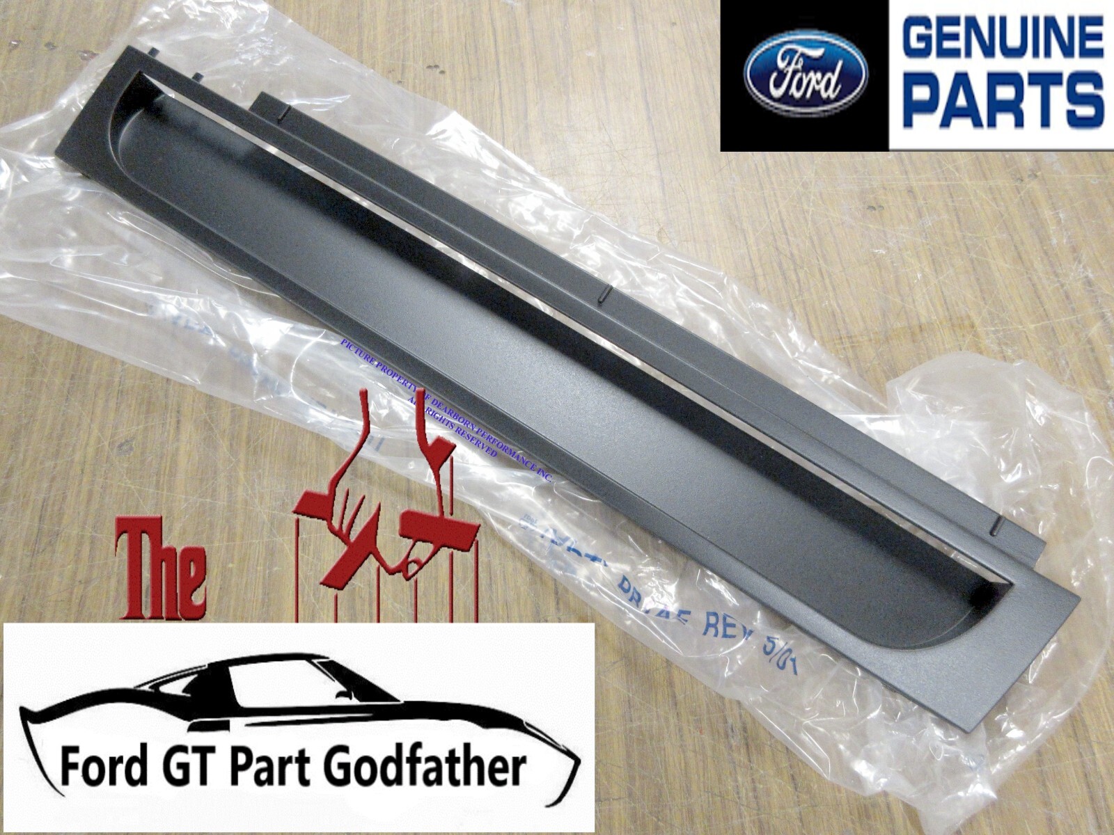 2005,2006 FORD GT GT40 OEM  L.H. REAR CLAM SHELL SIDE WINDOW MOLDING OEM 05/06