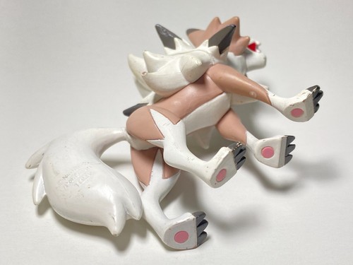 Lycanroc Dusk, Midday Form (H2.5") Pokémon Monster Tomy Collection Figura Juguete. - Imagen 9 de 20