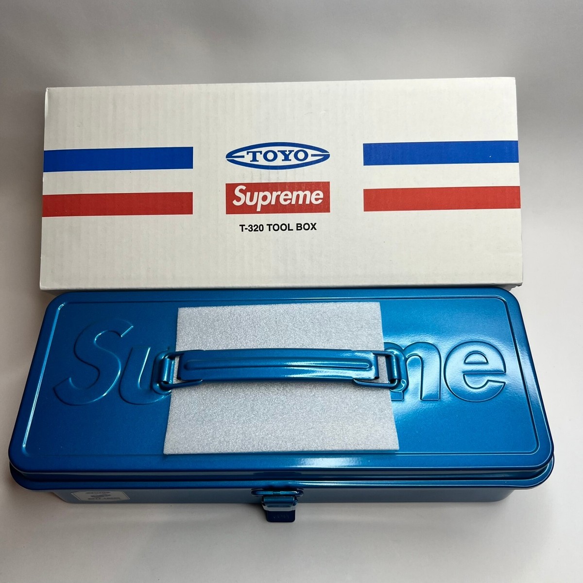 Supreme × Toyo Steel T-320 Toolbox – Blue (FW22) – Brand New Supreme × Toyo Steel T-320 Toolbox – Blue (FW22) – Brand New