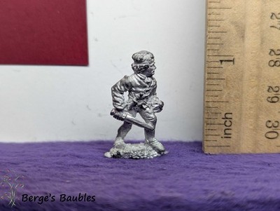 Grenadier 2008 (c) Footpad 5001 Thief w. Sword Metal Miniature Fantasy