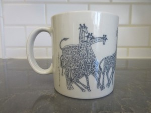 Taylor & Ng Naughty Giraffes Coffee Mug 1979 Vintage ~ NICE