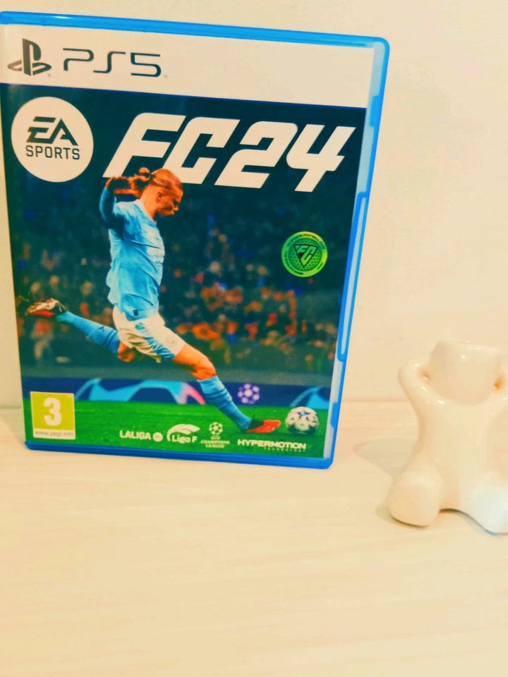 PS5 EA Sports FC 24, foto 1 de 3