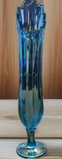 L.E. Smith Or Westmoreland MCM Blue Footed Swung Vase Manganese Glow!!!