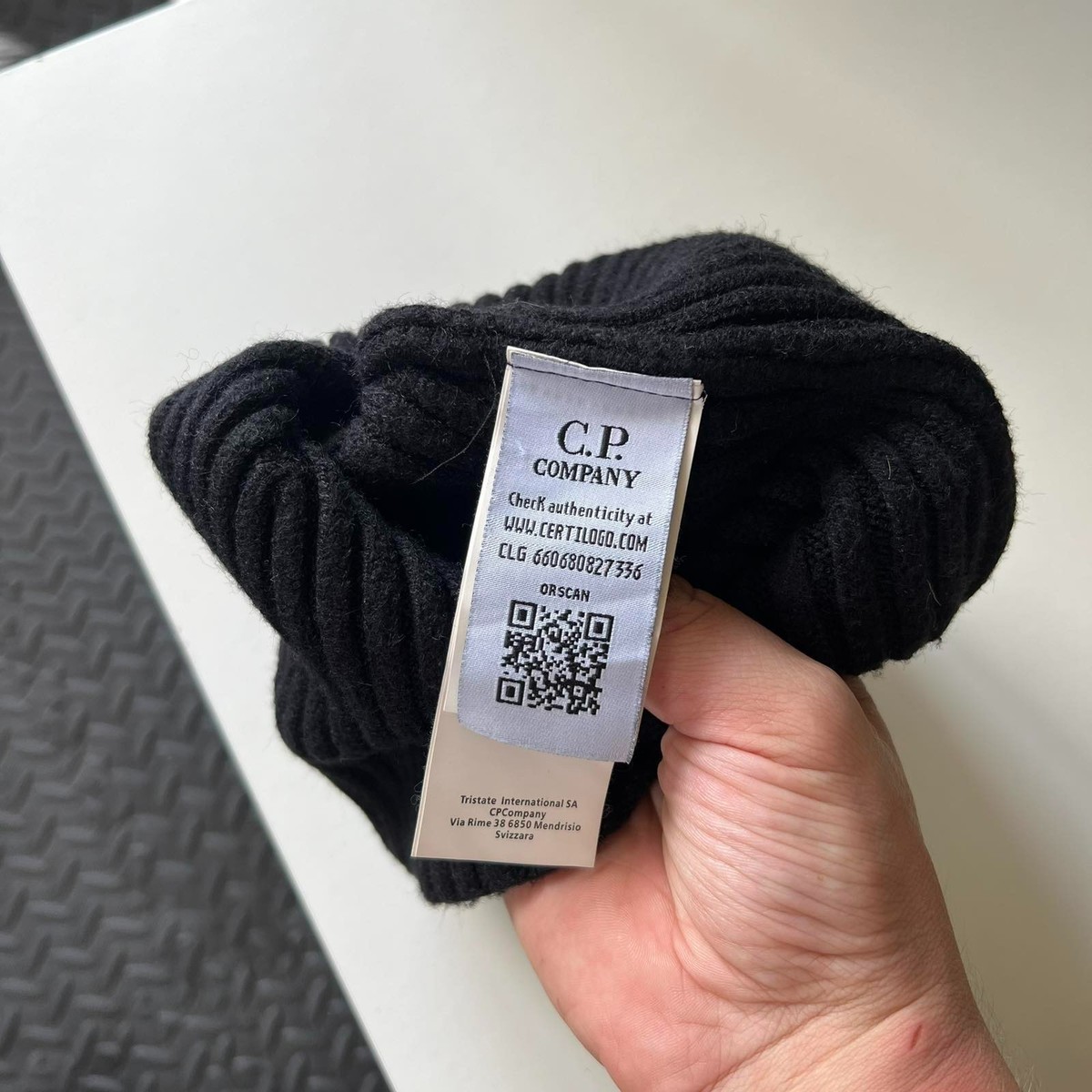 C.P. Company Google Black Beanie Hat Cap | eBay