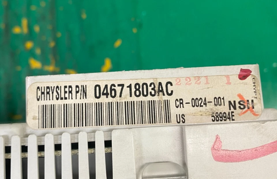 2004-2005 Chrysler PT Cruiser спидометр приборной панели 67KMiles 04671803AC - Изображение 2 из 2