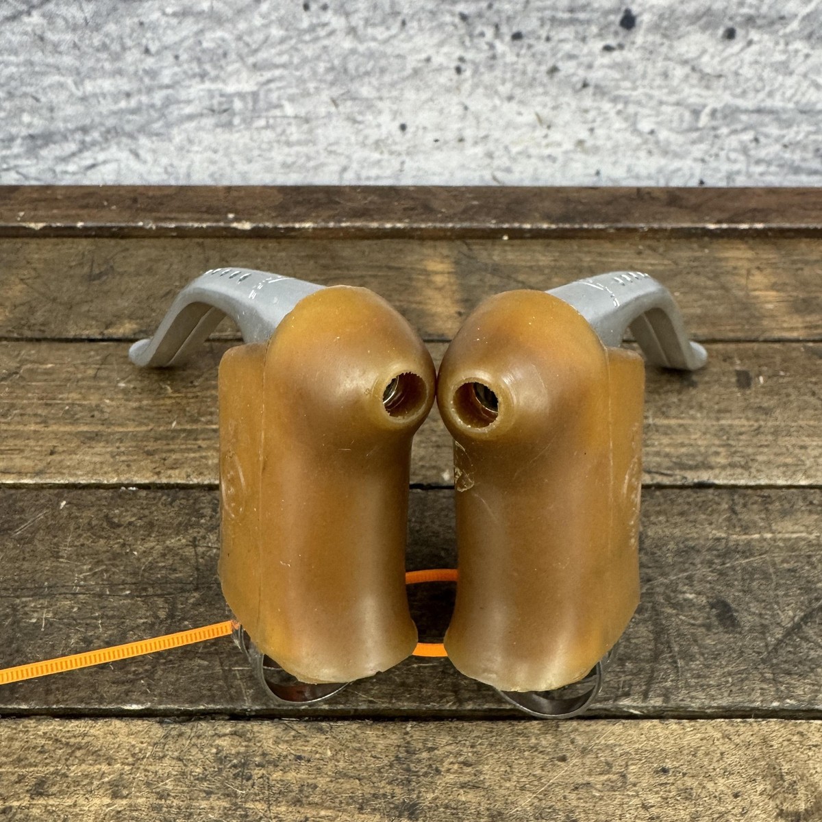 Vintage Dia-Compe Brake Levers Pair Non-Aero NOS Gum Hoods Drilled