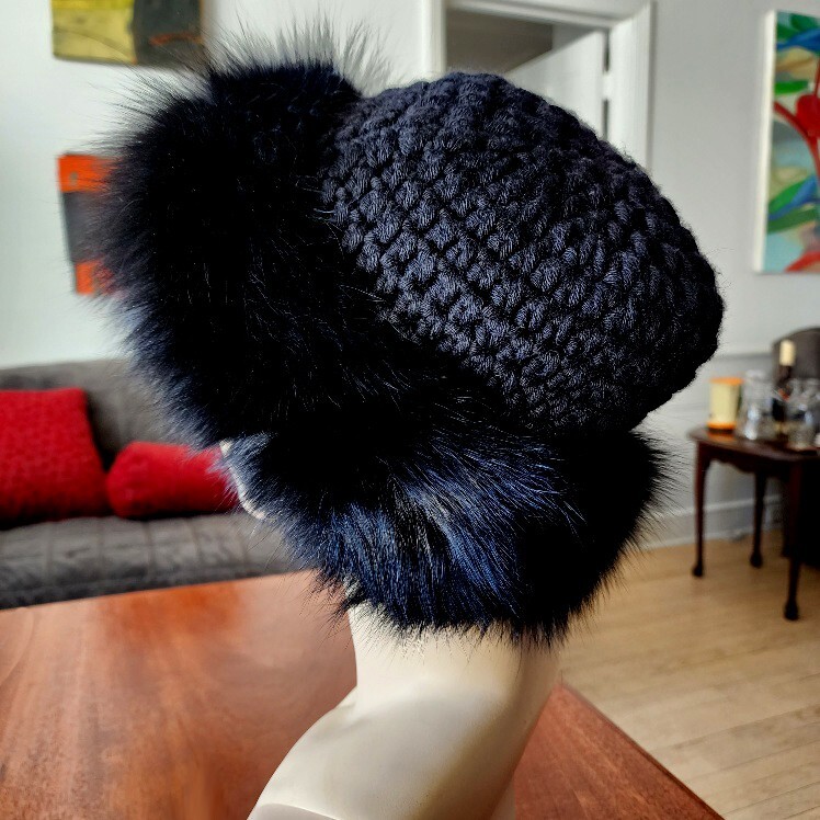 Cassin New York Hat Mink Fur & Wool Soft Bucket Style Black  display picture 1