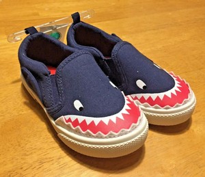 carter's shark shoes